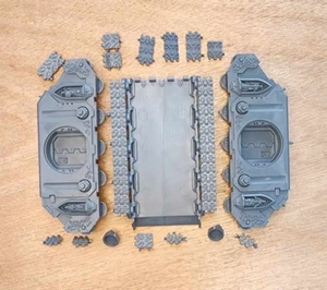 40K Sisters of Battle Castigator/ Exorcist tracks and sides - Picture 1 of 1