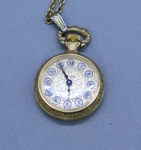 Avon 1981 Presidents Club Pocket Watch 17J Mechanical Movement - Running - Picture 1 of 8