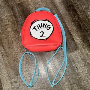 Mochila Universal Studio Loungefly Dr Seuss El gato en el sombrero cosa 1 cosa 2 - Imagen 1 de 4
