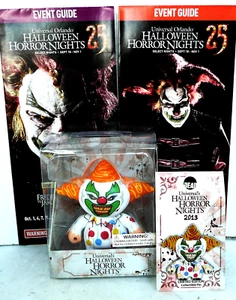 2013 EVIL CLOWN JACK FIGURA Y PIN HALLOWEEN HORROR NIGHT 2 GUÍAS DE EVENTOS UNIVERSALES - Imagen 1 de 2