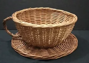 Wicker Tea Cup Basket Novelty Gift Coffee Shop Afternoon Tea Display - Picture 1 of 9
