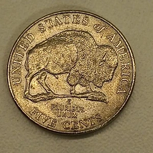 USA Five Cent 2005 D Bison Nickel Very Rare - Picture 1 of 2