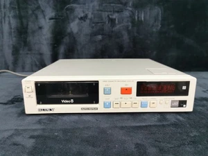 Vintage Sony Video Cassette Video 8 Auto Repeat Cassette Reader Model EVO-511 - Picture 1 of 12