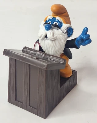 SCHLEICH 40260 Principal Grandpa Smurf School Teacher Vintage Figurine Preacher - Image 1 of 4