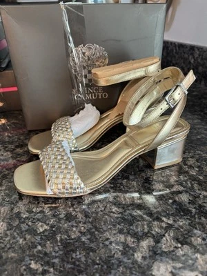 Vince Camuto Womens Acaylee Sandal Size 11 Wide Gold Leather Block Heel Shoe - Image 1 of 4