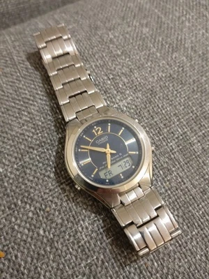 Casio Lineage LCW-M200 Multiband 5 Solar Radio  Men’s Watch Black Gold Dial - Image 1 of 3