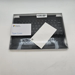 Microsoft Surface Pro Type Cover Keyboard Black QC7-00001 Model 1725 Sealed - Picture 1 of 4