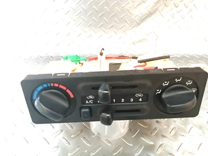 1997-1998 OEM Isuzu Rodeo HVAC Climate Temp Control Unit - Picture 1 of 7