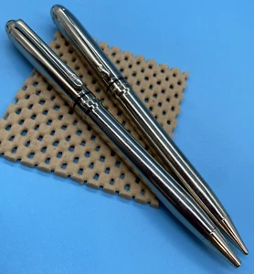 Pierre Cardin Ball Point Pen & Mechanical Pencil - Gold Tone 2 Piece Set - VTG - Picture 1 of 10