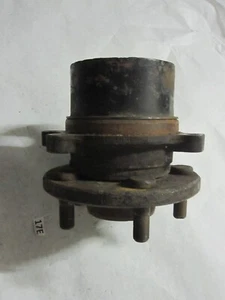 Land Rover Range Range P38 1995-2002 Front Wheel Hub Assy Left LH FTC3243 - Picture 1 of 5