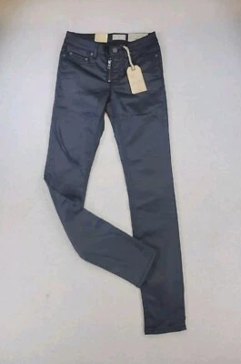 Pantalones de mezclilla ajustados recubiertos de tiro bajo gris/negro 26 All Saints Track para mujer Foto 1 de 4