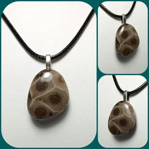Dark Petoskey Stone HAND POLISHED Pendant Necklace Michigan Coral Fossil 22" - Bild 1 von 8