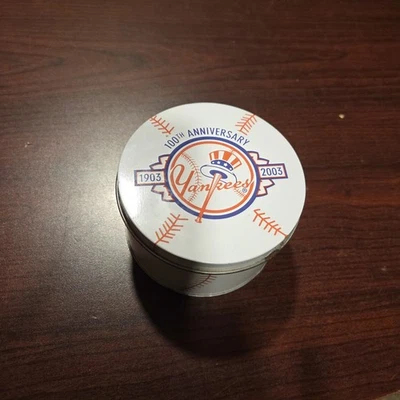 New York Yankees 100th Anniversary Watch 2003 w Box & Tin | Game Time | Vintage - Image 1 of 4