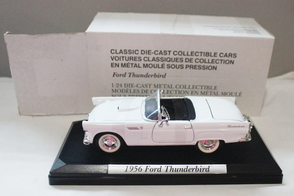 NUEVO FORD THUNDERBIRD BRIO CORP 1:24 DIE-CAST METAL COCHE COLECCIONABLE CON CAJA Foto 1 de 1