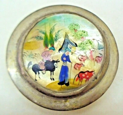 CAJA DE PASTILLAS VINTAGE HECHA A MANO COBRE PLATA PLACA CAJA Y MADREPERLA AÑOS 50" Foto 1 de 4