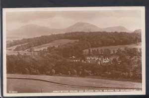 Scotland Postcard - Abbotsford House & Eildon Hills, Selkirk T6578 - Picture 1 of 2