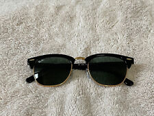 Pre-Owned Ray Ban RB3016 W0365 Clubmaster Classic Black Frame/Green Classic G-15