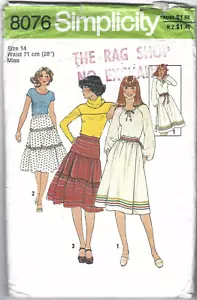 Simplicity Sewing Pattern 8076, Vintage Skirts in 2 Variations, Size 14 - Picture 1 of 2