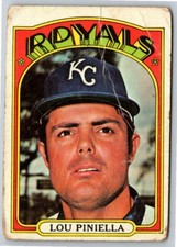 1972 Topps  #580 Lou Piniella      Kansas City Royals *Crease*