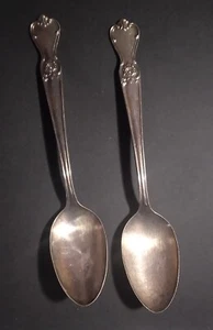 (2) Old Company Silver Plated Signature Rose Serving Spoons 8 1/2" - Picture 1 of 4