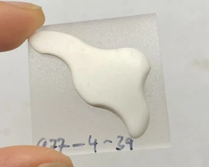 KASCHOLONG (9.77 cts) White Agate, Cacholong Freeform Cabochon - Picture 1 of 1