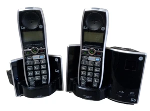 GE/Thomson Digital Cordless Home Phone 28821FE2-A w/ Charger 5-2811 & 2 Handsets - Picture 1 of 9