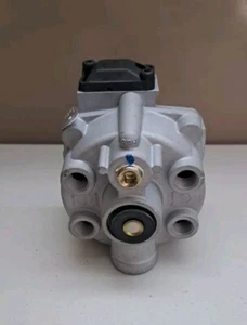Haldex Emergency Relay Valve RE030 N4301CB 277A7A - Picture 1 of 7