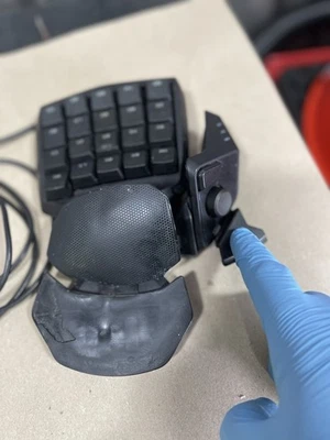 Razer Orbweaver Chroma (RZ07-01440100-R3M1) Keyboard - Green Switch (Clicky) - Image 1 of 3