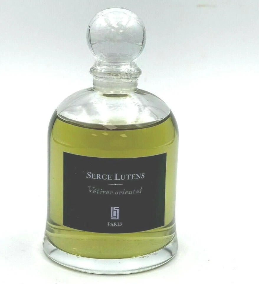 Serge Lutens Vetiver Oriental Eau de Parfum Splash 2,5 oz 75 ml frasco exclusivo - Imagem 1 de 3
