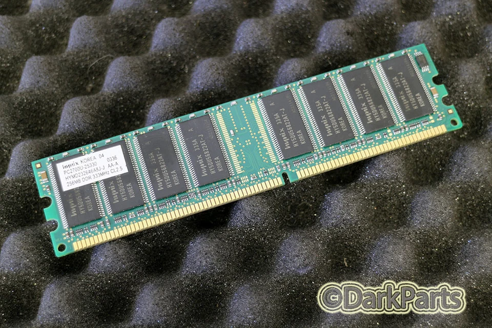 Hynix HYMD232646A8J-J PC2700U-25330 256MB Memory RAM - Image 1 of 1