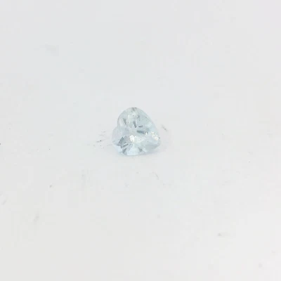 0.61 克拉心形切割实验室制作浅蓝色海蓝宝石 5.5 x 5.5 毫米 — 第 1/4 张图片