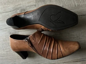 Damen schuhe Caprice. Gr. 37,5 (4,5) echtes Leder, Braun, Neuwertig Stiefelen - Bild 1 von 5