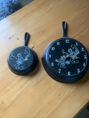 Cast Iron Skillet Painted Clock Large & Small Iron Skillet Painted Wall Decor Cover