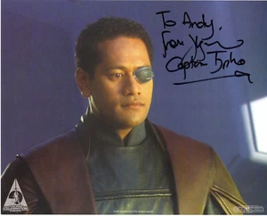 Autógrafo Jay Laga'aia - Star Wars - Capitán Typho - Foto firmada 10x8 - Imagen 1 de 1