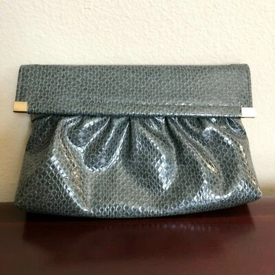 Bolso sin asas de noche vintage para mujer sin marca gris imitación piel de serpiente estilo años 80-90  Foto 1 de 4