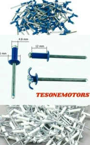 8 RIVETTI TARGA EUROPEA 7 BLU 1 BIANCO AUTO MOTO - Foto 1 di 1