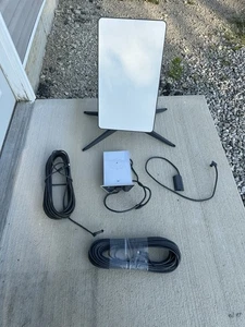 Starlink V2 Satellite Dish Kit with Router and 75ft Cable and Extras - Afbeelding 1 van 2