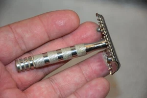 Vintage Excelsior Shaver Safety Ra zor Loose # 56 - Foto 1 di 4