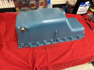 CRUSADER BIGBLOCK CHEVY 454 CAST ALUMINUM OIL PAN 2PC REAR SEAL 98008 - Picture 1 of 6