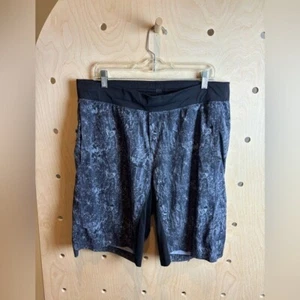 Lululemon Men’s Pace Breaker 11” Unlined Athletic Short Gray Stone Print - Picture 1 of 6