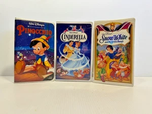 Three Walt Disney Masterpiece VHS Tapes, Cinderella Pinocchio & Snow White - Picture 1 of 10