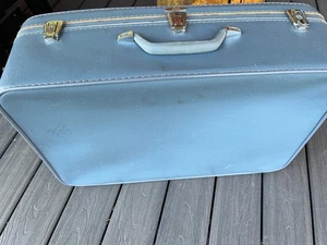 Light Blue Vintage 50s Sears Featherlite large Luggage 19" X 26" X 8.5" - Picture 1 of 4