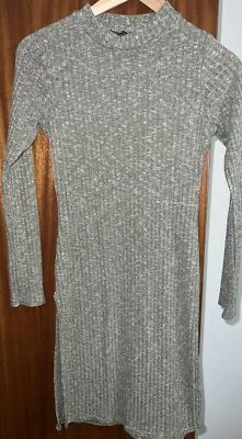 Vestido verde Boohoo talla S Foto 1 de 2