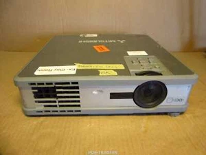 Mitsubishi SL4SU Projector Beamer SVGA 3LCD 1700 LUMENS - Tested OK -DAMAGED LEG - Afbeelding 1 van 5