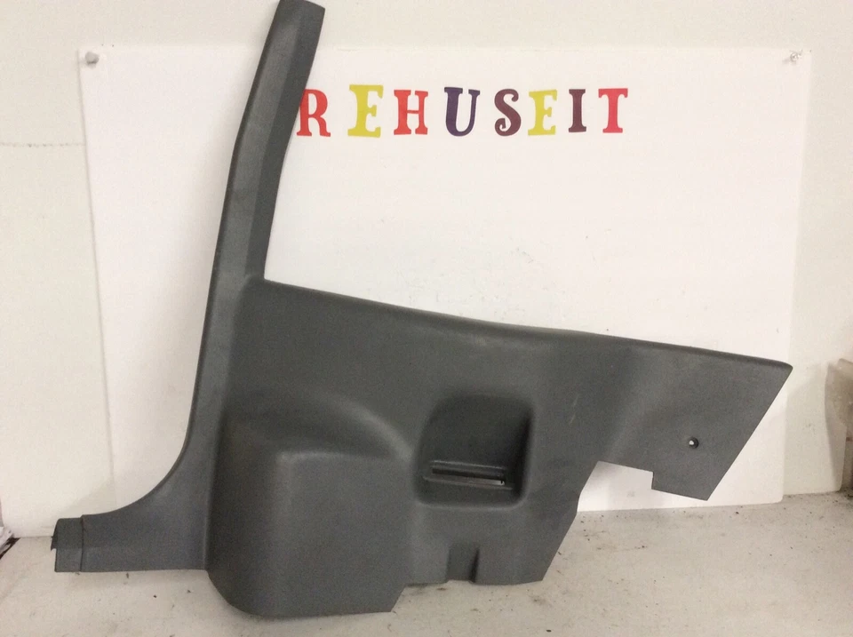 82-92 CAMARO FIREBIRD TA RH GRIS LADO DEL PASAJERO PANEL DE REPOSABRAZOS TRASERO INFERIOR  Foto 1 de 2