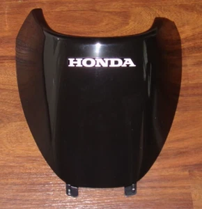 HONDA RINCON 650 Y 680, GUARDABARROS DELANTERO, CUBIERTA DE EJE DE DIRECCIÓN NEGRA 83450-HN8-A60ZA - Imagen 1 de 3