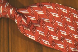 *ERMENEGILDO ZEGNA* Red Geometric Herringbone Ornate Designer Silk Tie ITALY EUC - Picture 1 of 10