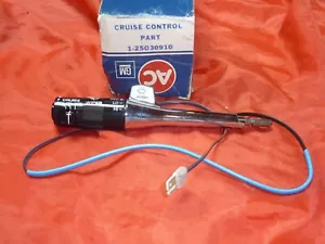 NOS GM Square Body G Cruise control switch 25030910 Regal Cheyenne S10 C K Truck - Picture 1 of 2