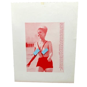 Toni Lee Shelley Halbton Litho Druck Rudi Gernreich Monokini Chicago Beach 1964 - Bild 1 von 12