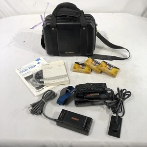 Sony CCD-TR51 Video 8 Handycam -Black W/ Power Cord Untested W/ Case - Picture 1 of 12